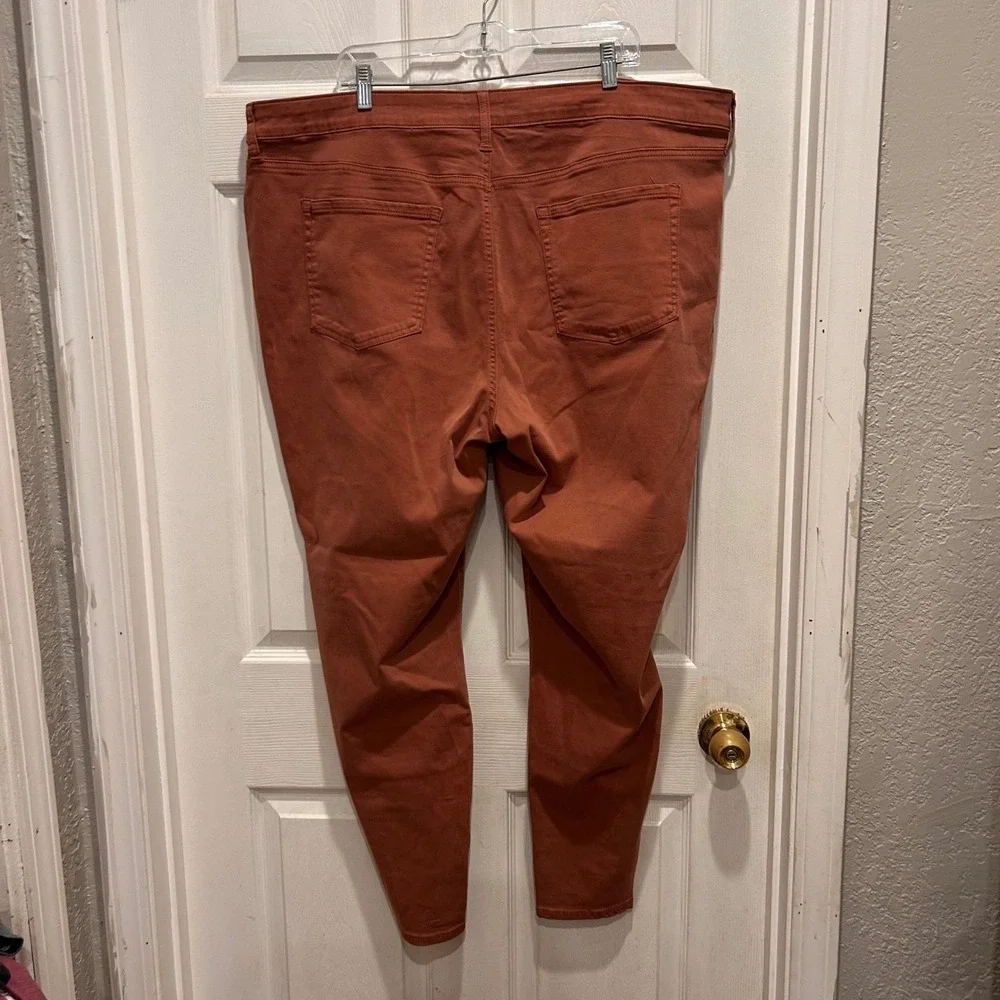 Maurices Womens 24W Regular High Rise Jegging Ultimate Stretch‎ Rust Orange New